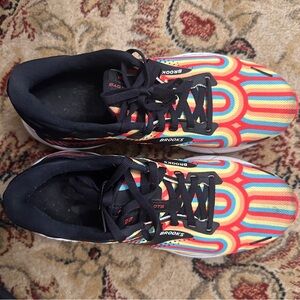 Brooks Adrenaline 22